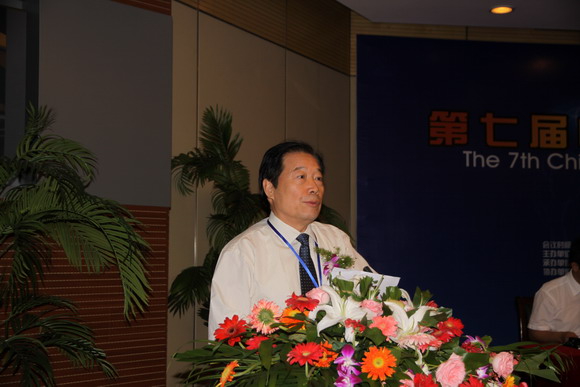 10.09.13 第七届中国国际丝绸会议在我校举行1.jpg